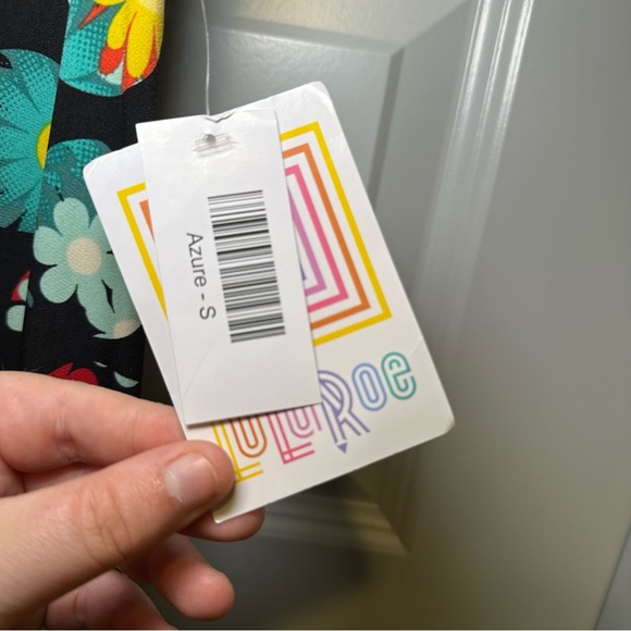 NWT LuLaRoe Multicolor Floral Print Azure Skirt size Small - Picture 5 of 9